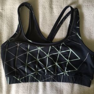 Oiselle runway sports bra, size 8